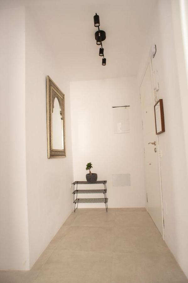 Three Bedroom In Location *